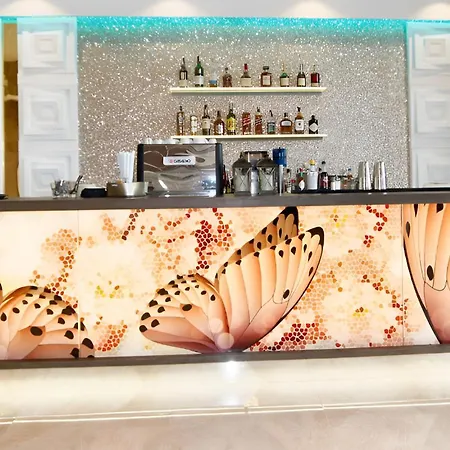 Europe & Casino Sluneční pobřeží