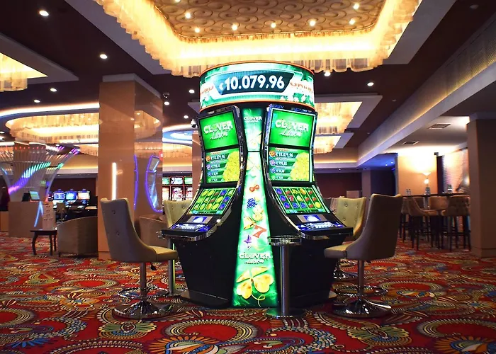 酒店 Europe & Casino