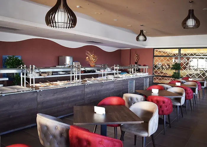 酒店 Europe & Casino 阳光海滩