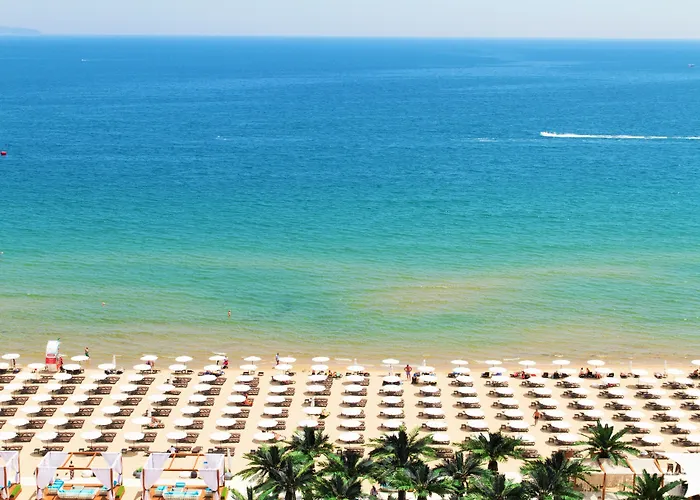 Europe & Casino 4* 阳光海滩